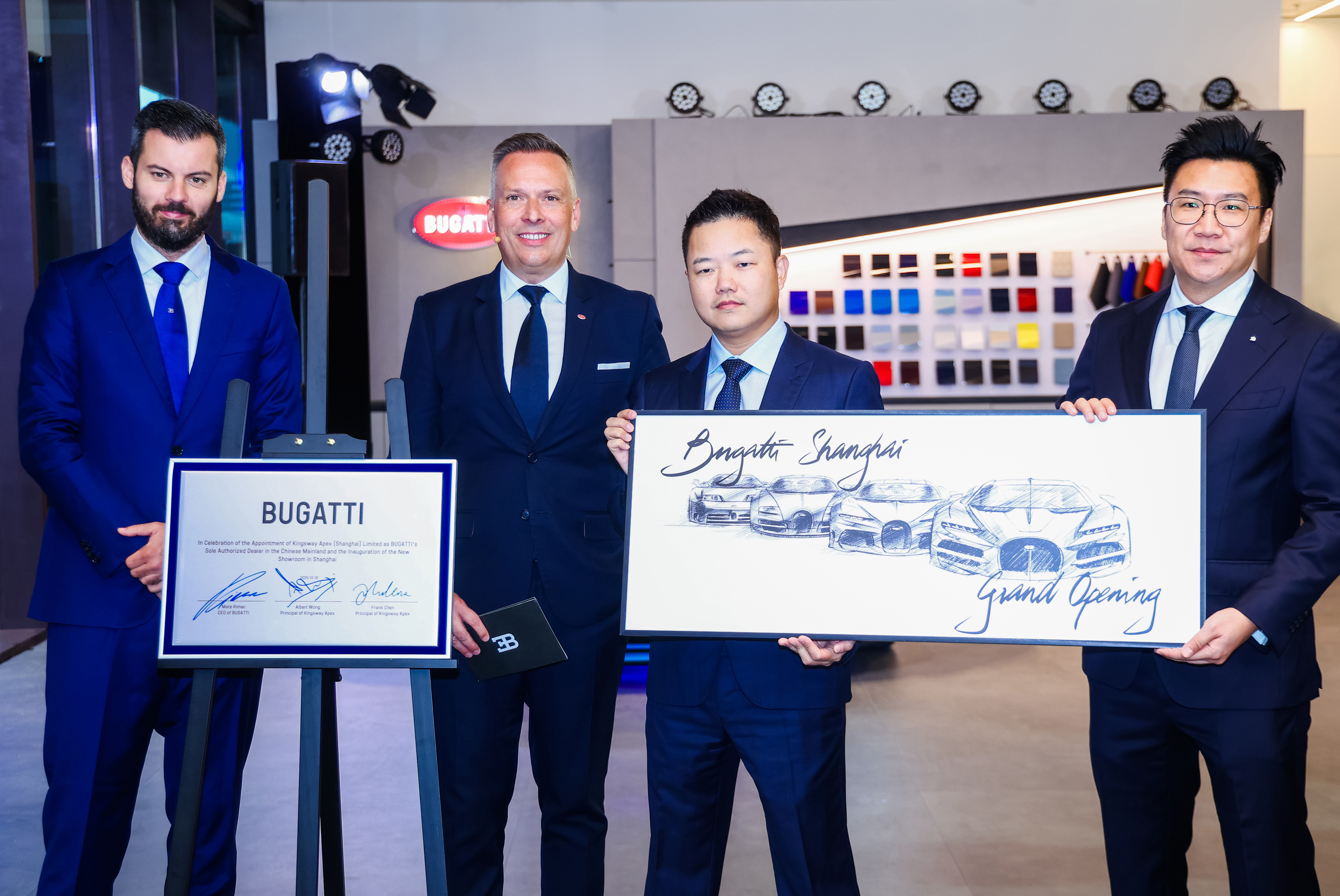 Mate Rimac, CEO of Bugatti Rimac, Hendrik Malinowski, Managing Director of Bugatti, and the partner Kingsway Apex, attended the showroom’s opening.